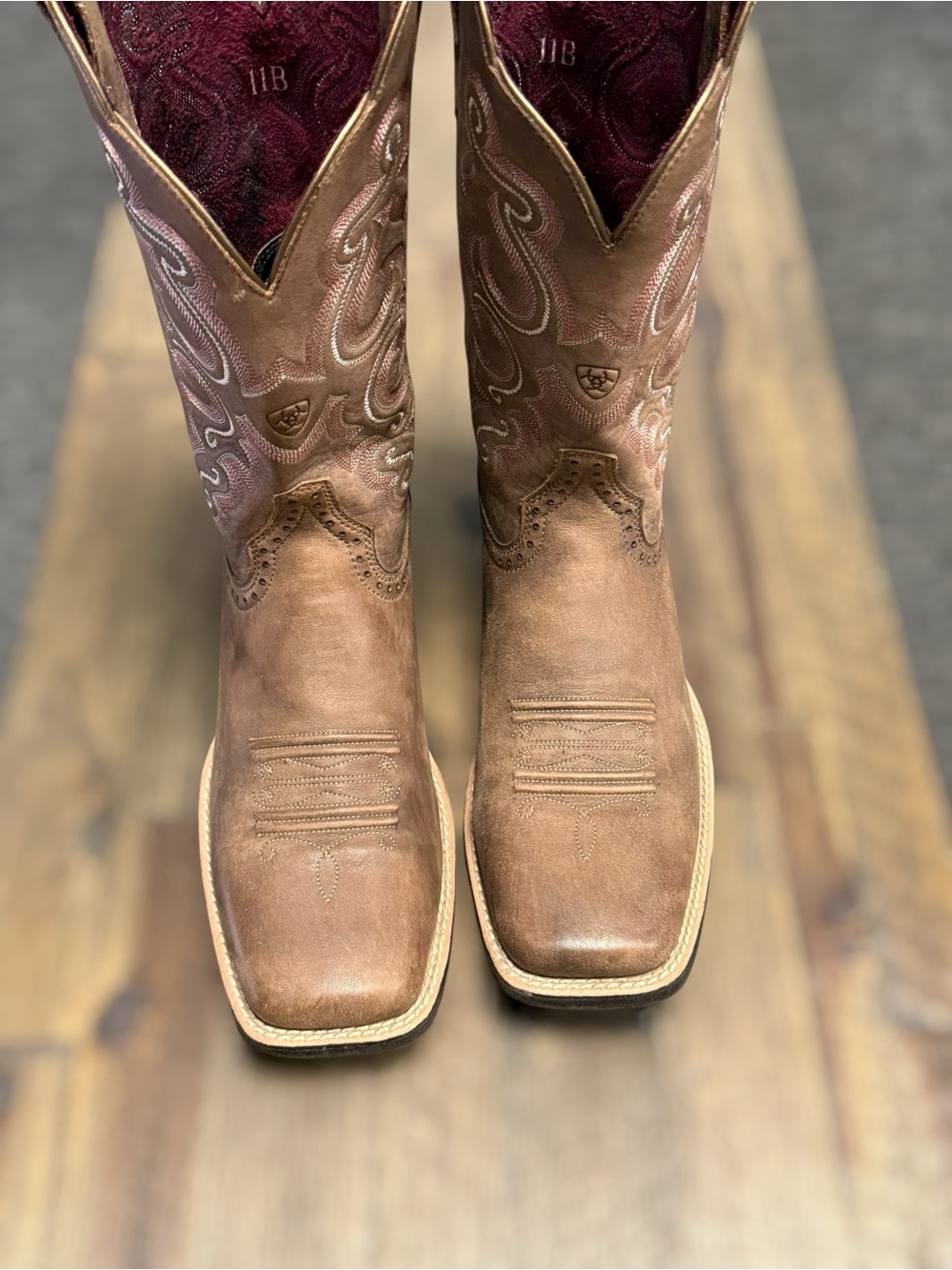 Ariat Women's Quickdraw Western Boots  - Broad Square Toe Size 11 - Picture 5 of 9
